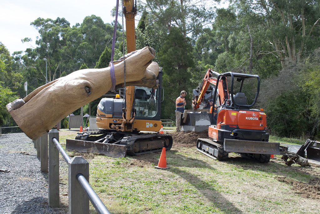 Sculpture at Mt Evelyn Picnic and Recreation Reserve.